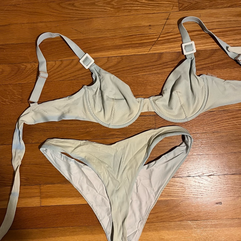 Ete bikini
